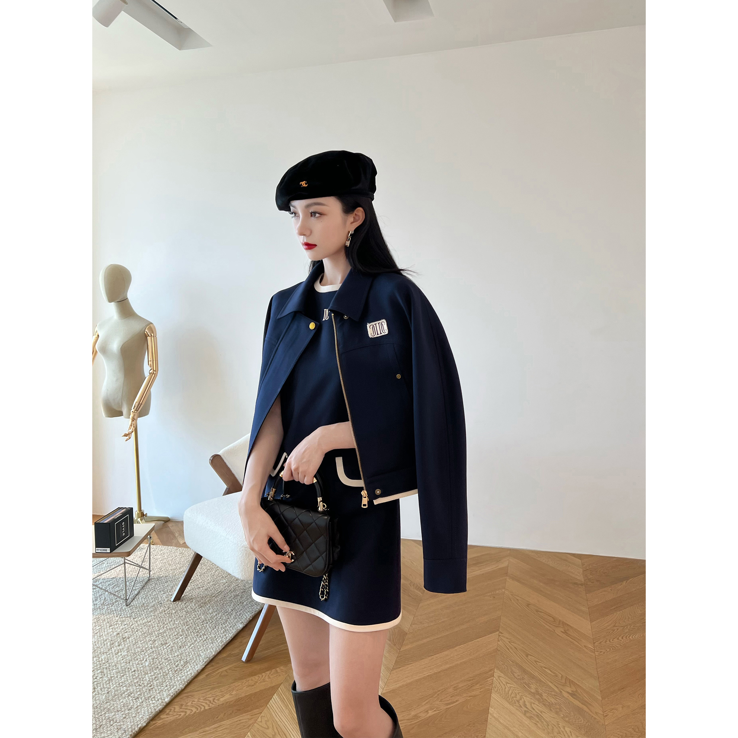 NancyCavally酷帅拼白边澳毛套装