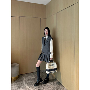 NancyCavally专柜款抗皱羊毛/涤纶 格雷灰翻驳领马甲百褶连衣裙