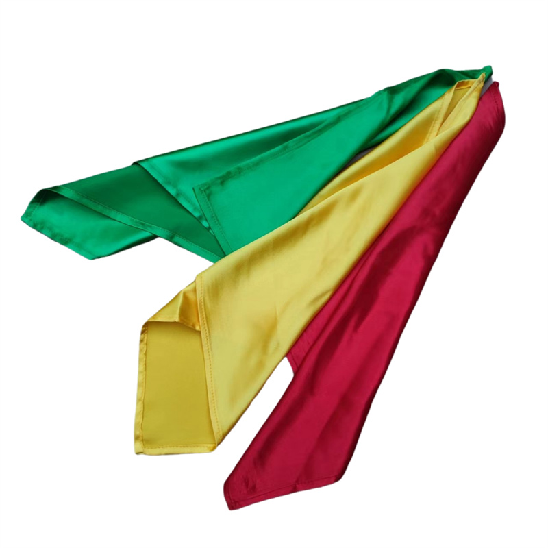 武术刀彩丝绸刀彩手工缝边彩布九节鞭彩流星锤彩布武术器械配饰 武术刀彩丝绸刀彩手工缝边彩布九节鞭彩流星锤彩布武术器械配饰