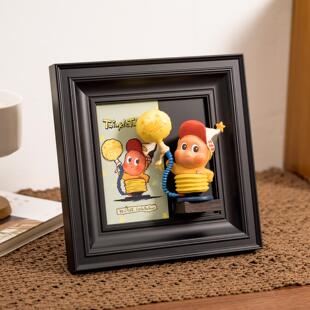 泡泡玛特星星人相框盲盒展示挂墙画框客厅奶油风实木创意装饰挂画