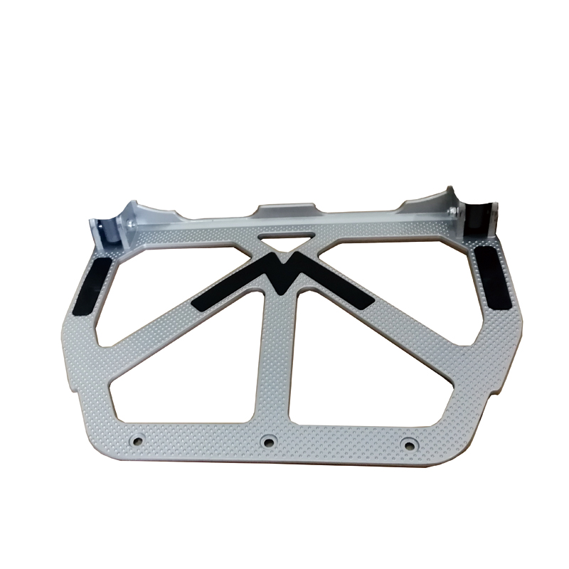 拉杆车铸铝地板三角轮橡胶实心轮