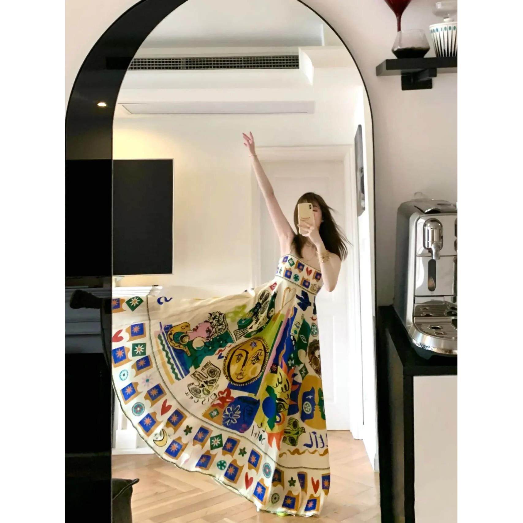 西双版纳旅游穿搭女波西米亚风吊带连衣裙泰国海边沙滩裙度假长裙