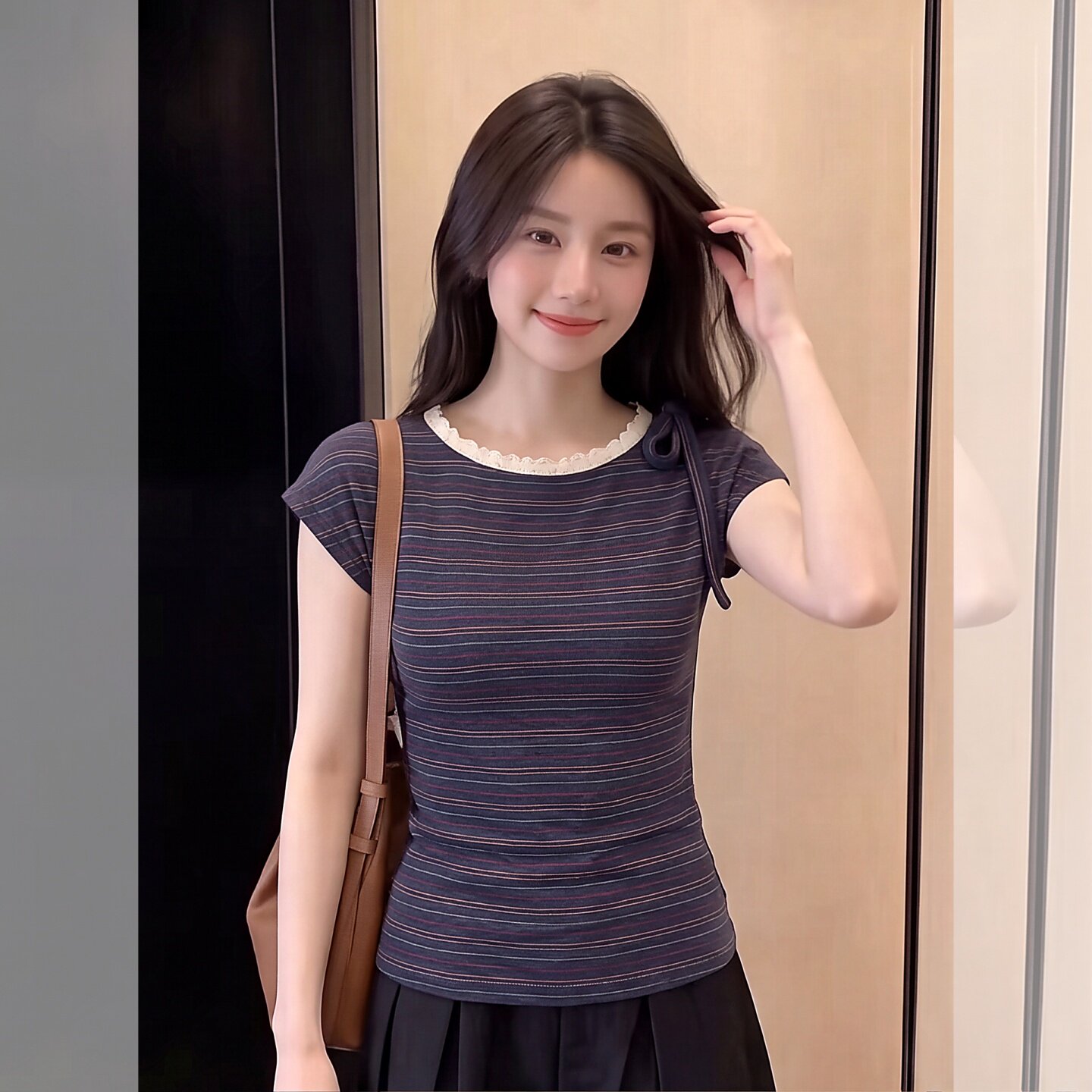 女夏季设计感显瘦百搭上衣时尚