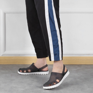 日常休闲镂空防滑软底透气包头大沙滩洞洞鞋 上海巨力凉鞋 男夏季