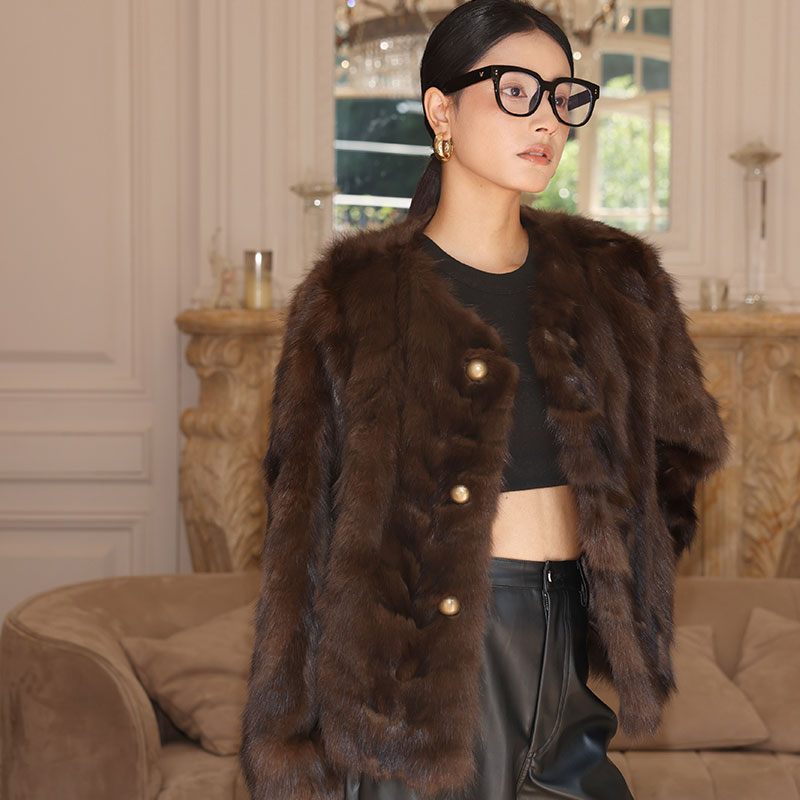 俄罗斯进口紫貂皮草外套圆领短款