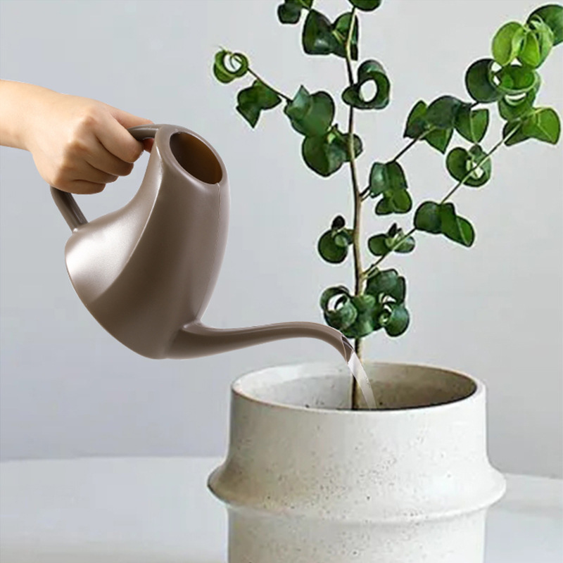 NAKAYA进口家用浇水壶浇花水壶长嘴塑料浇水壶手持园艺工具