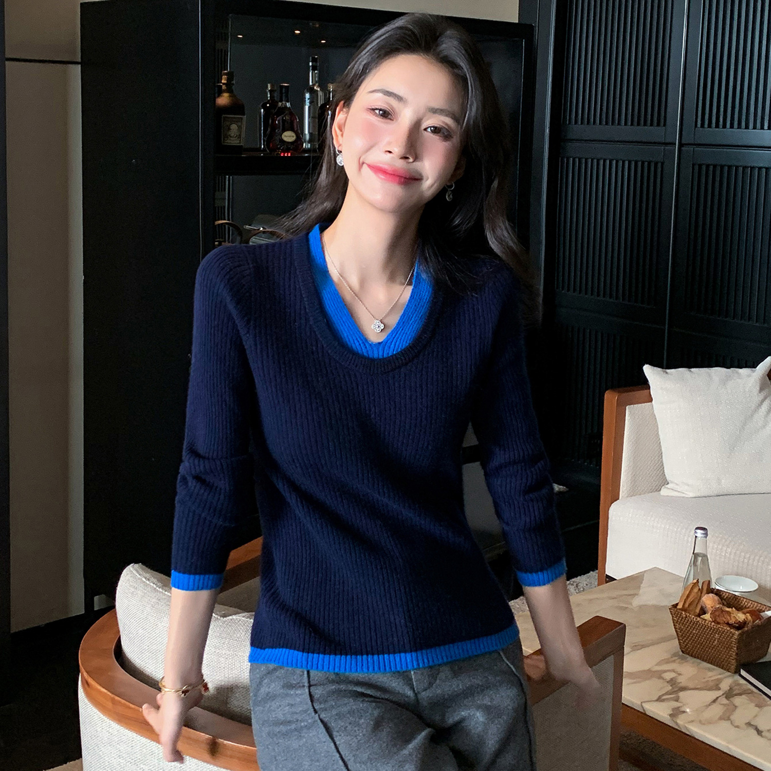 假两件V领羊绒衫女100纯山羊绒毛衣秋冬修身软糯套头针织打底上衣