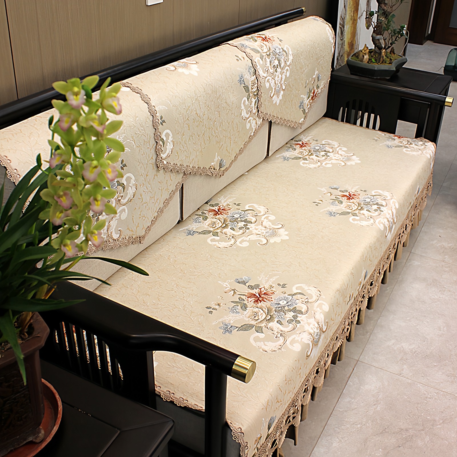 2025高档新款新中式四季沙发垫坐垫实木通用沙发套罩沙发垫子防滑