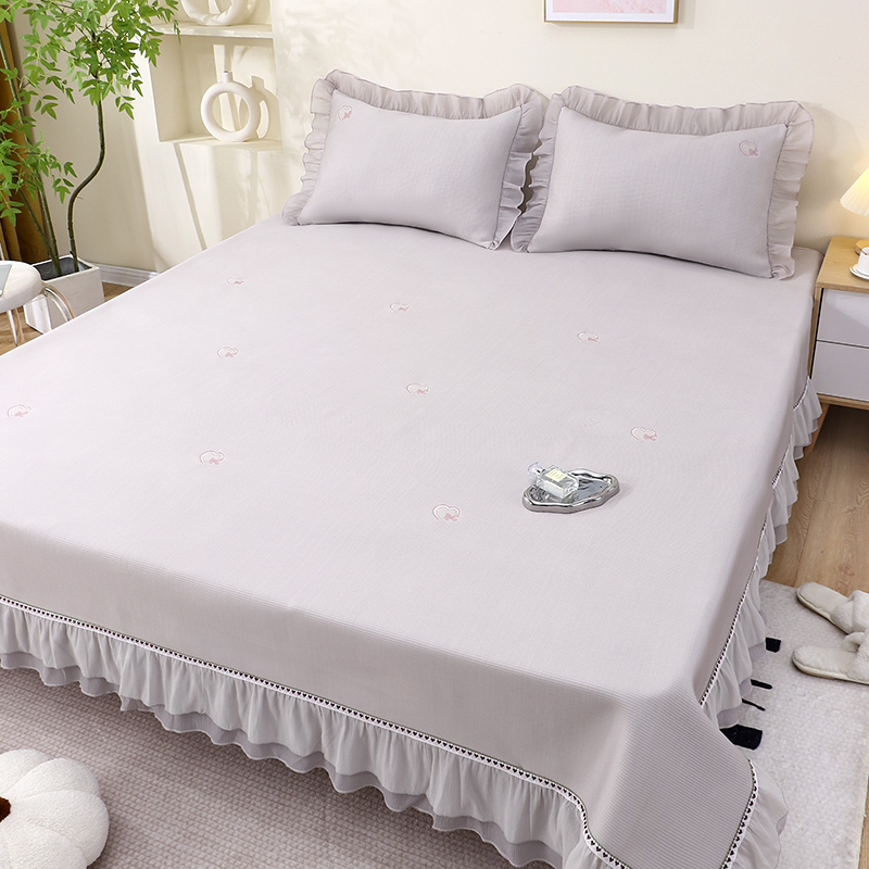 高檔新款夏季冰絲涼席床裙三件套