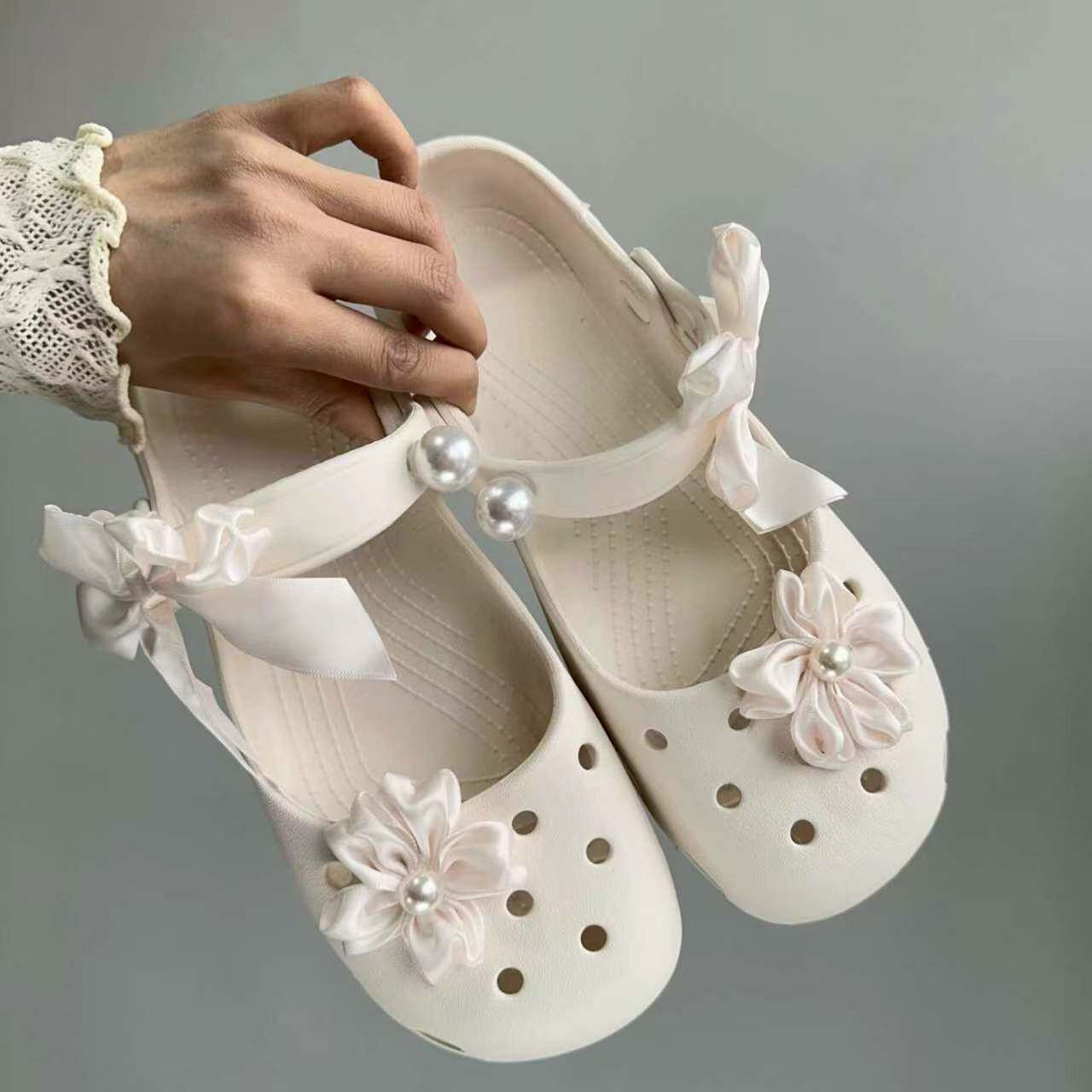 香港专柜芭蕾洞洞鞋女鞋2026新款玛丽珍鞋休闲EVA凉拖鞋沙滩凉鞋