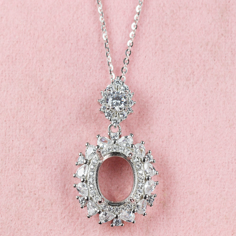 椭圆形8X10女纯银吊坠托送项链