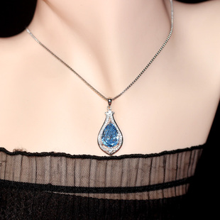雷迪恩冰花切工蓝钻吊坠项链女水滴蓝色高碳钻石925纯银轻奢小众