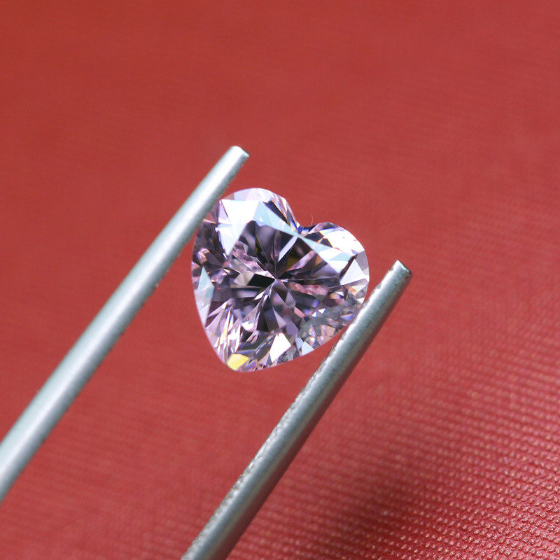 心形淡粉瑞士钻浅粉红锆石粉钻裸石裸钻戒指面爱心女士甜美首饰品