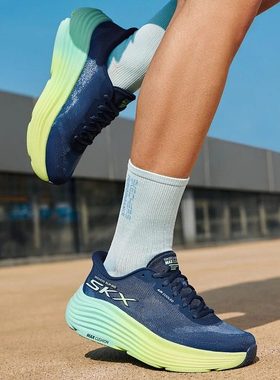 Skechers斯凯奇女士轻盈闪穿一脚蹬网布缓震透气运动跑步鞋129473