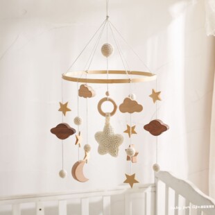 星星月亮云朵婴儿床挂件满天星床铃简约婴儿房装 饰木质风铃挂饰