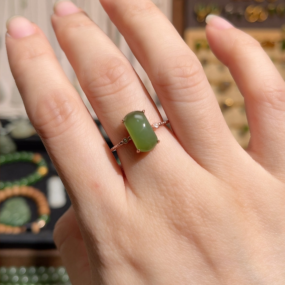 高冰俄料碧玉马鞍