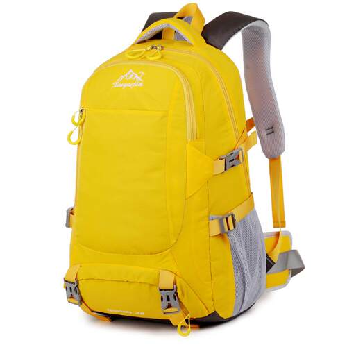 户外旅行新款超轻透气双肩背包