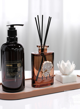 卡其色系轻奢样板房间卫生间摆件卫浴木托盘香薰洁面皂按压瓶套装