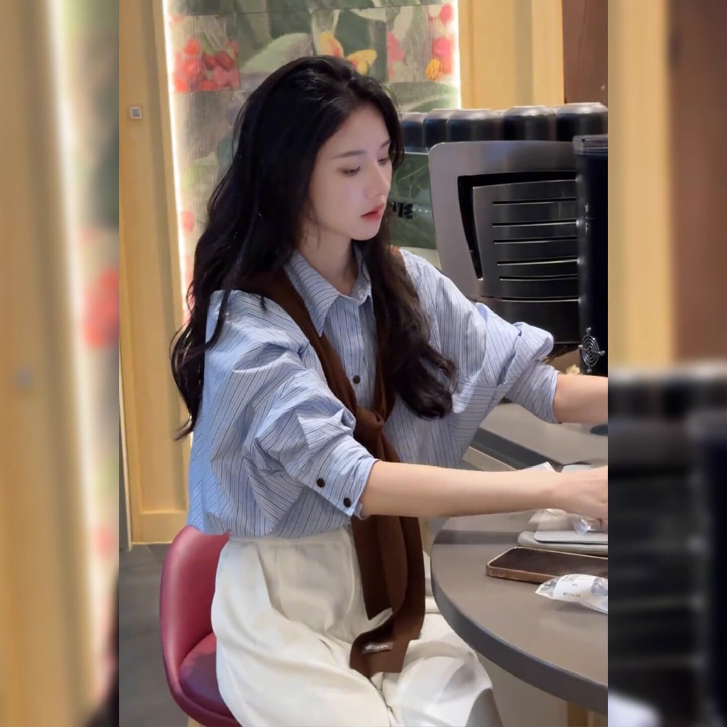 蓝色条纹衬衫女春秋内搭叠穿翻领