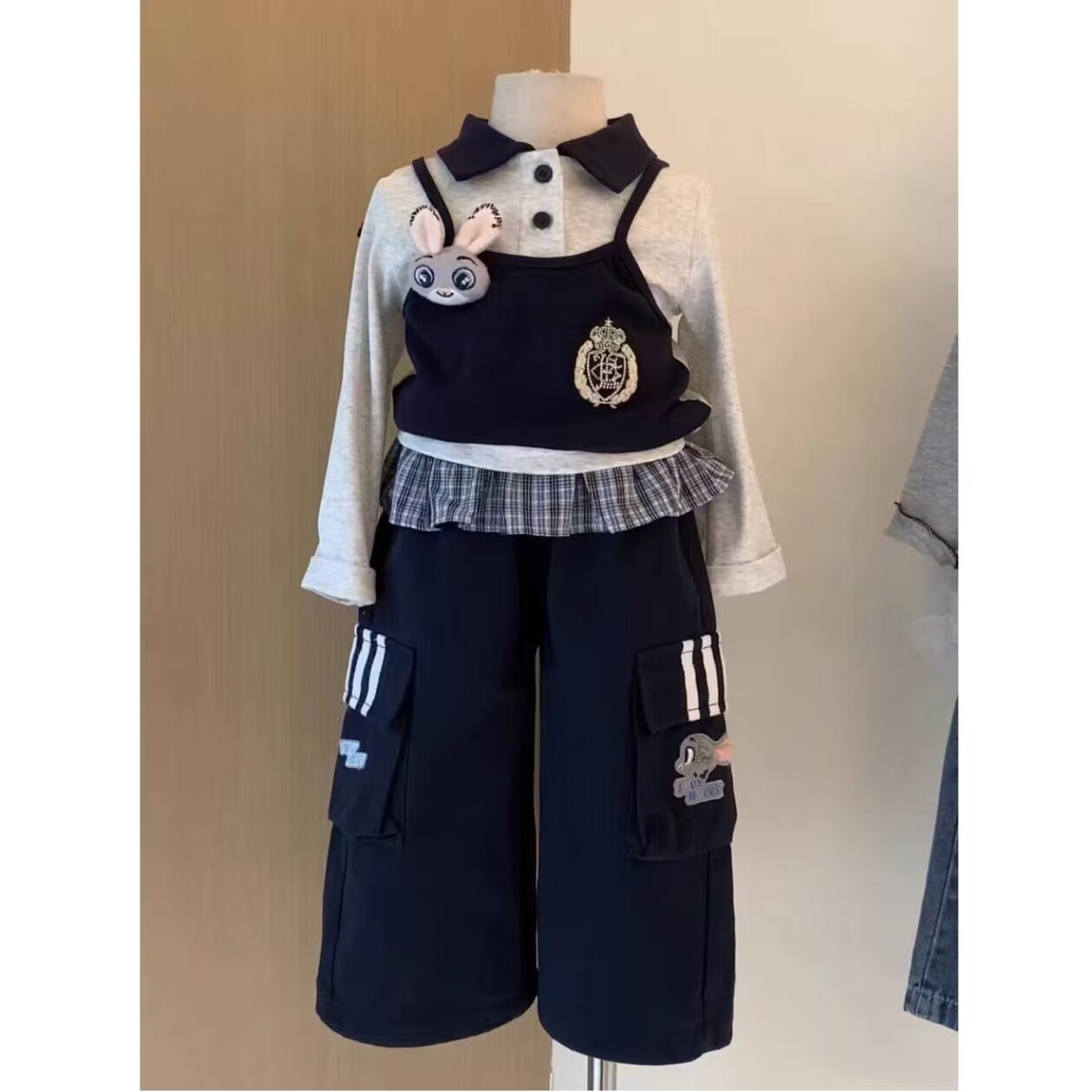 儿童兔子警官套装春秋2026新款韩国女童假两件纯棉长袖卫衣花边裤