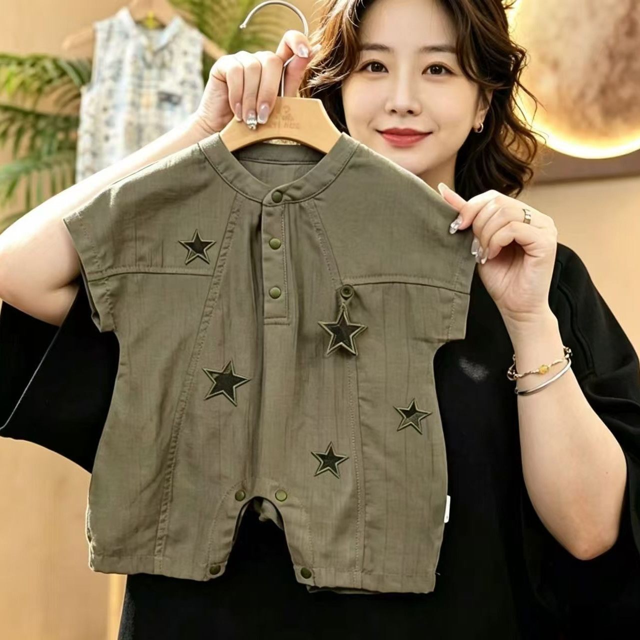 夏款宝宝薄款星星连体衣婴儿透气套头外出服小童包屁时尚休闲爬服