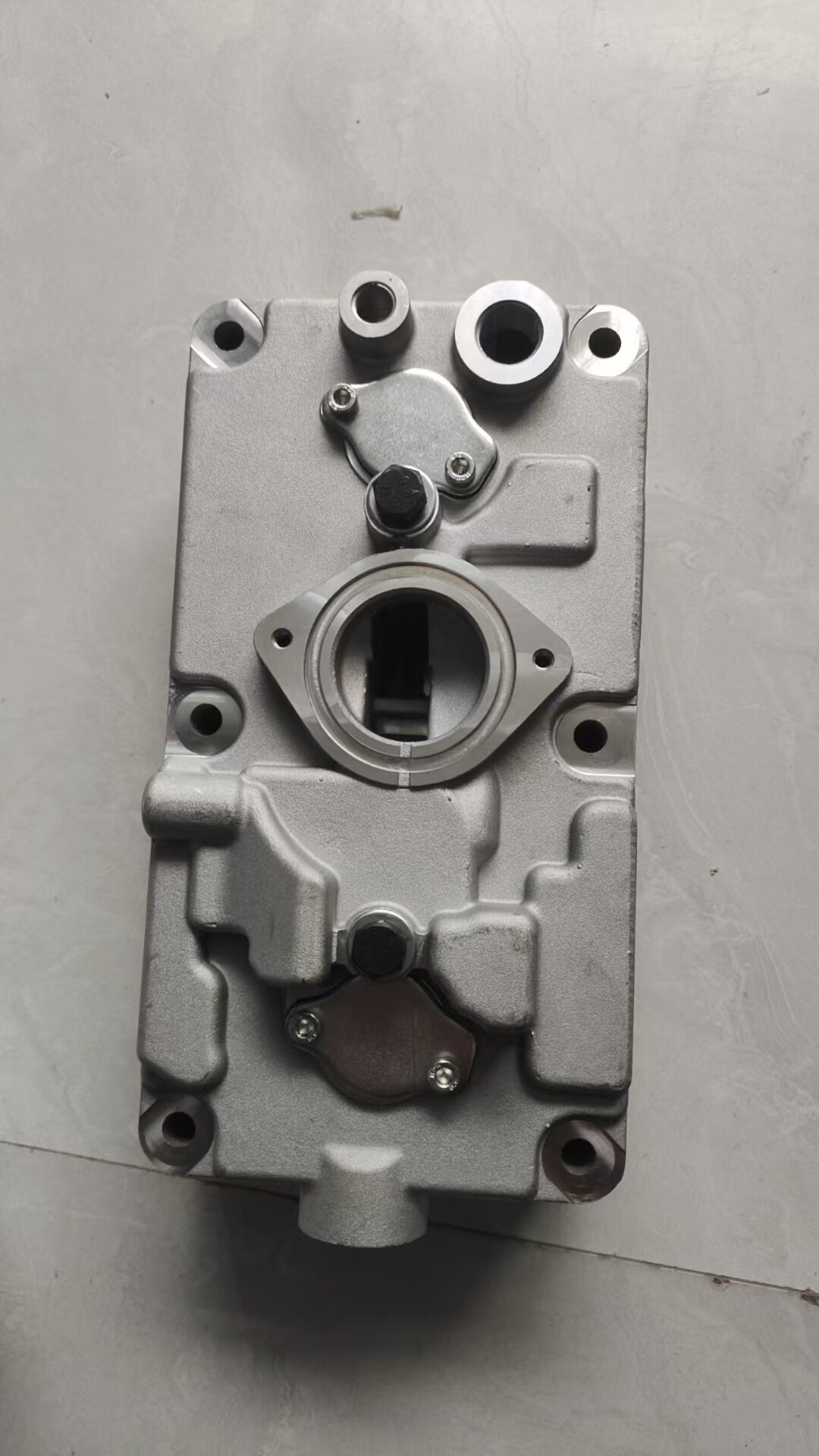 J6气泵盖气泵缸盖双杠打气泵盖空压机缸盖
