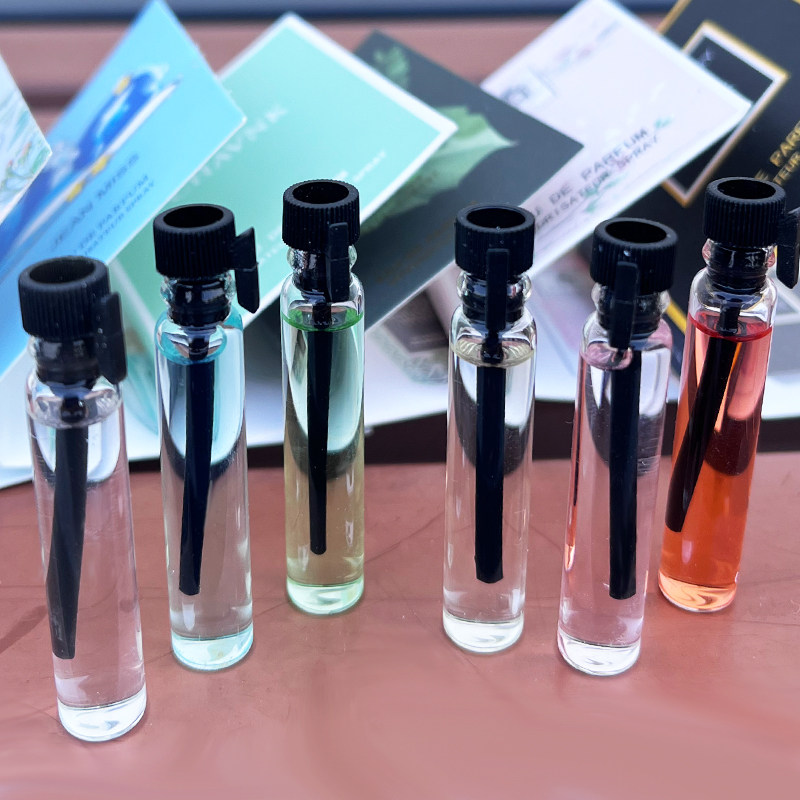 网红新款香水小样2ml持久淡香女士清新试管香水涂抹式男生淡香水