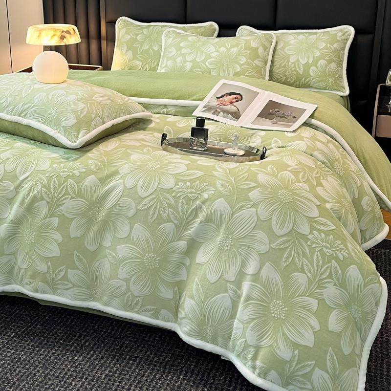 立体雕花牛奶绒四件套加厚防静电