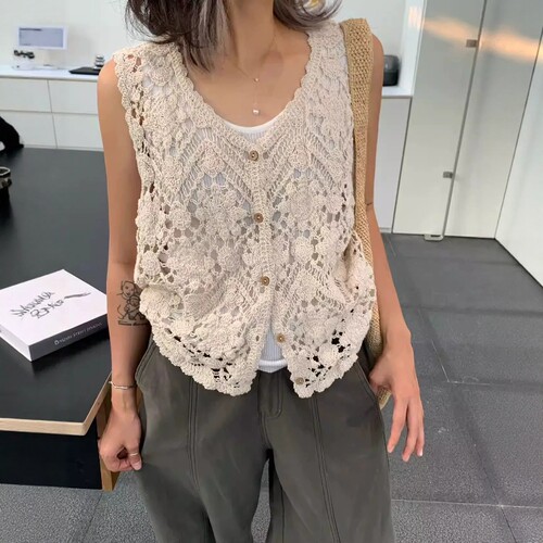 one seven钩花镂空针织马甲女2026春夏百搭宽松无袖叠穿坎肩背心