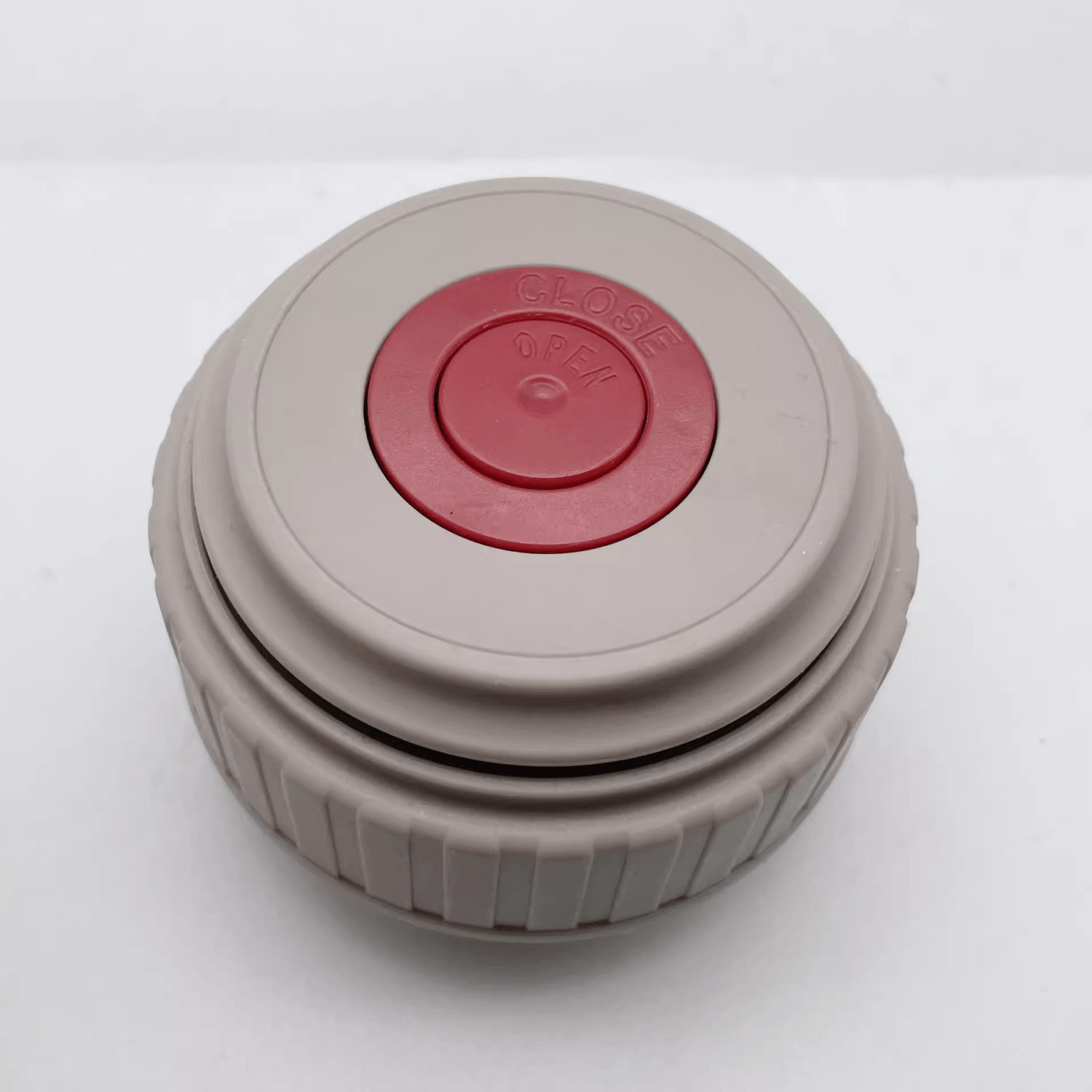 内塞KY-32100ML保温壶康咏