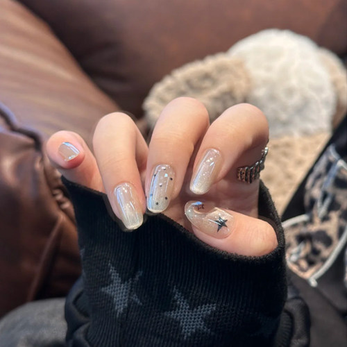 月色星空冰透细闪猫眼穿戴甲片短梯星星美甲指甲高级感显白