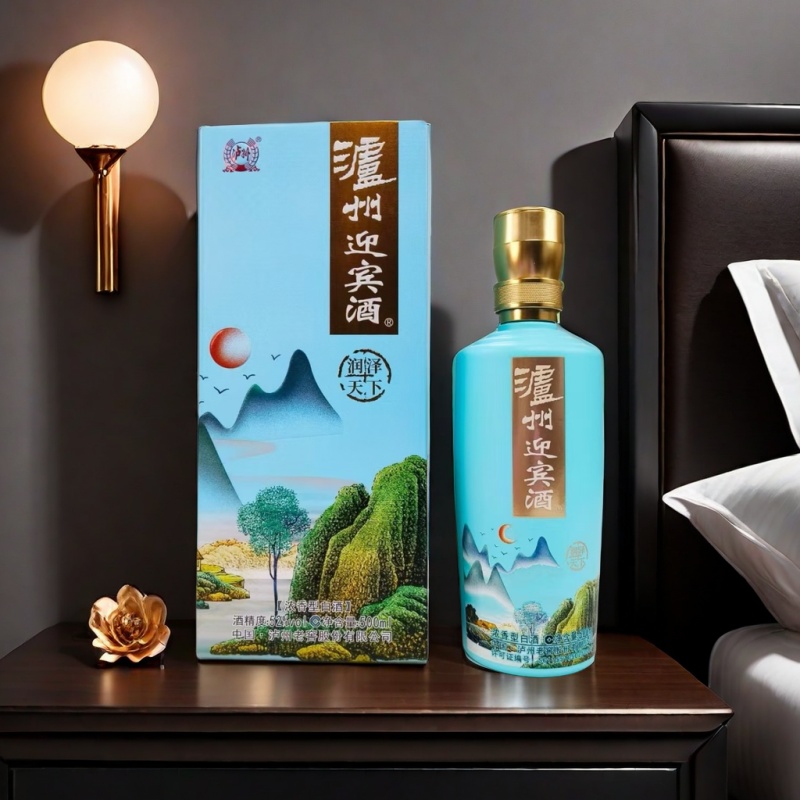 泸州老窖浓香型52度纯粮高度白酒迎宾润泽天下500mm礼盒整箱宴请