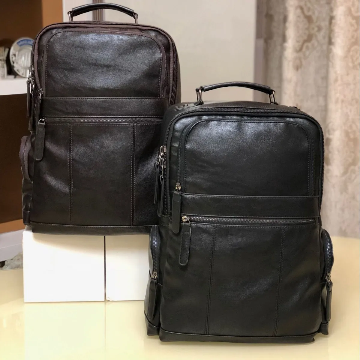 双肩背包男款轻便休闲旅游包笔记本电脑背包男士旅行包韩版双肩包