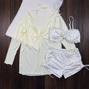 ins纯欲分体泳衣女保守长袖 显瘦遮肚性感碎花少女温泉度假游泳装