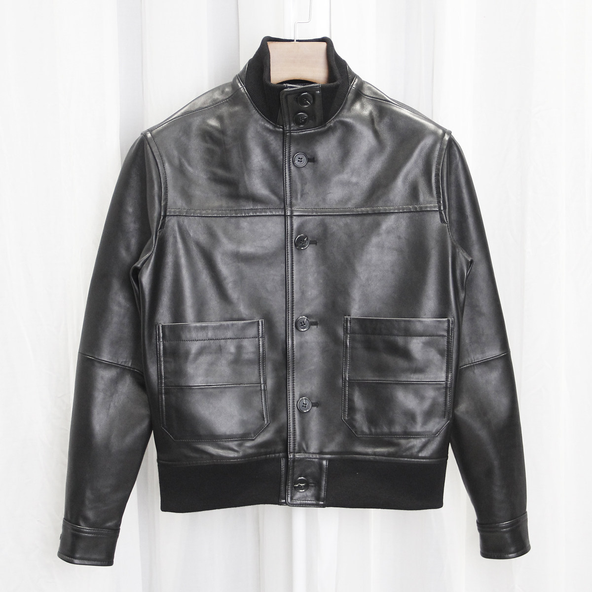 意大利绵羊皮简约立领罗纹男皮衣