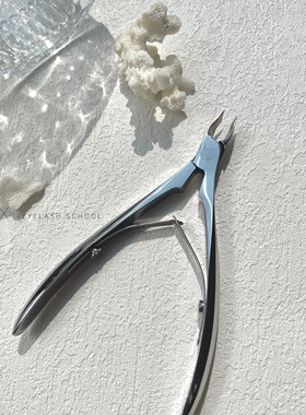 RUSSI pro4mm美甲专业小刀口美甲死皮剪 适合亚洲人手型