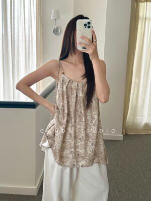 韩系度假风垂感印花吊带上衣女装夏季新款设计感宽松显瘦背心配包