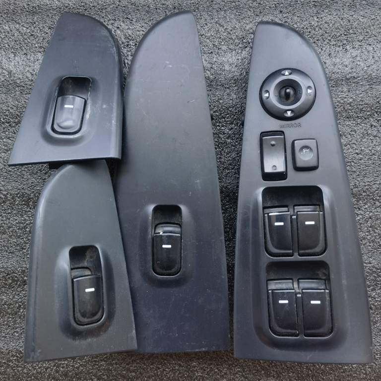 适用于长安CX20车门玻璃升降总开关倒车镜开关饰板原装拆车