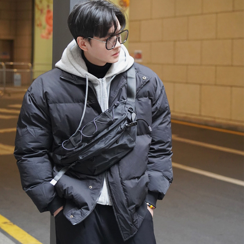 DXJ斜挎包男款胸包日系小挎包男生运动潮流单肩包学生包包女腰包