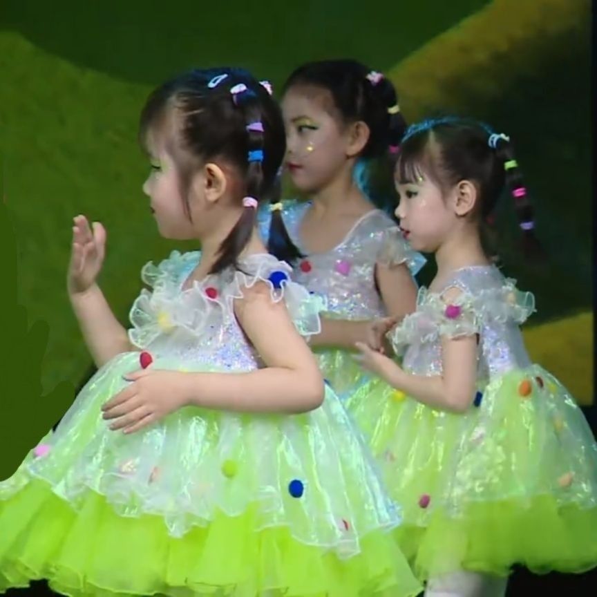 儿童演出服蓬蓬裙女童纱裙幼儿表演服我爱吃蔬菜舞蹈裙无敌小可爱