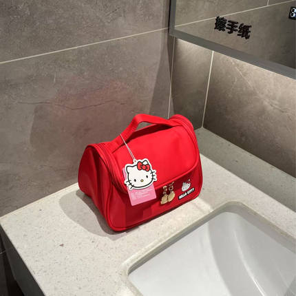 三丽鸥正版HelloKitty凯蒂猫红色化妆包旅行大容量便携收纳洗漱包