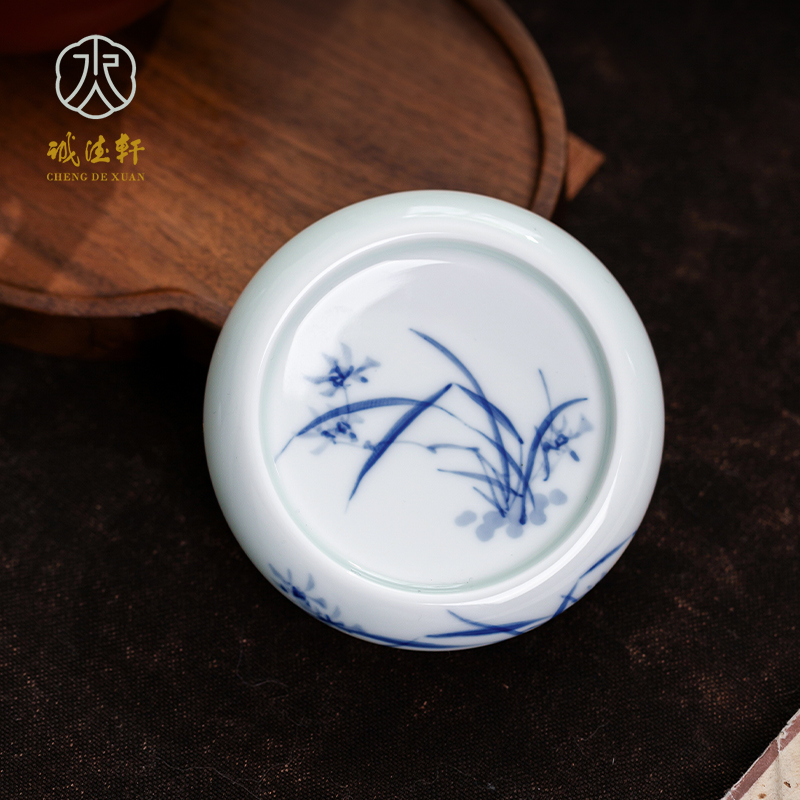 诚德轩青花兰花盖置茶配件