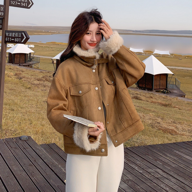 卡其色加绒加厚麂皮绒羊羔毛外套女冬季2025新款机车服巨好看棉服,女装棉衣/棉服,2C018