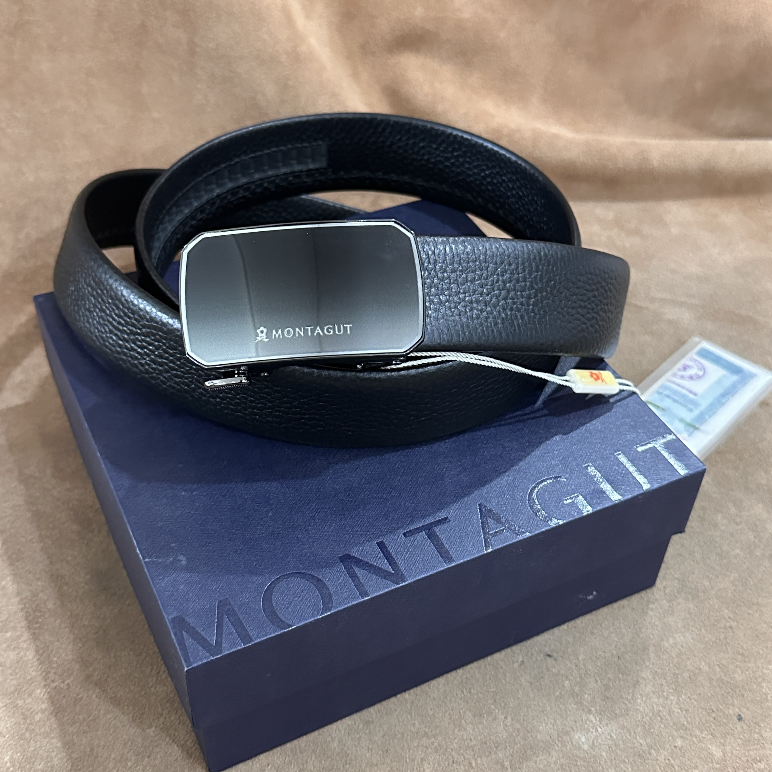 孤品撤柜高端品牌梦特男士镜面内穿皮带双面头层牛皮不易断裂P59