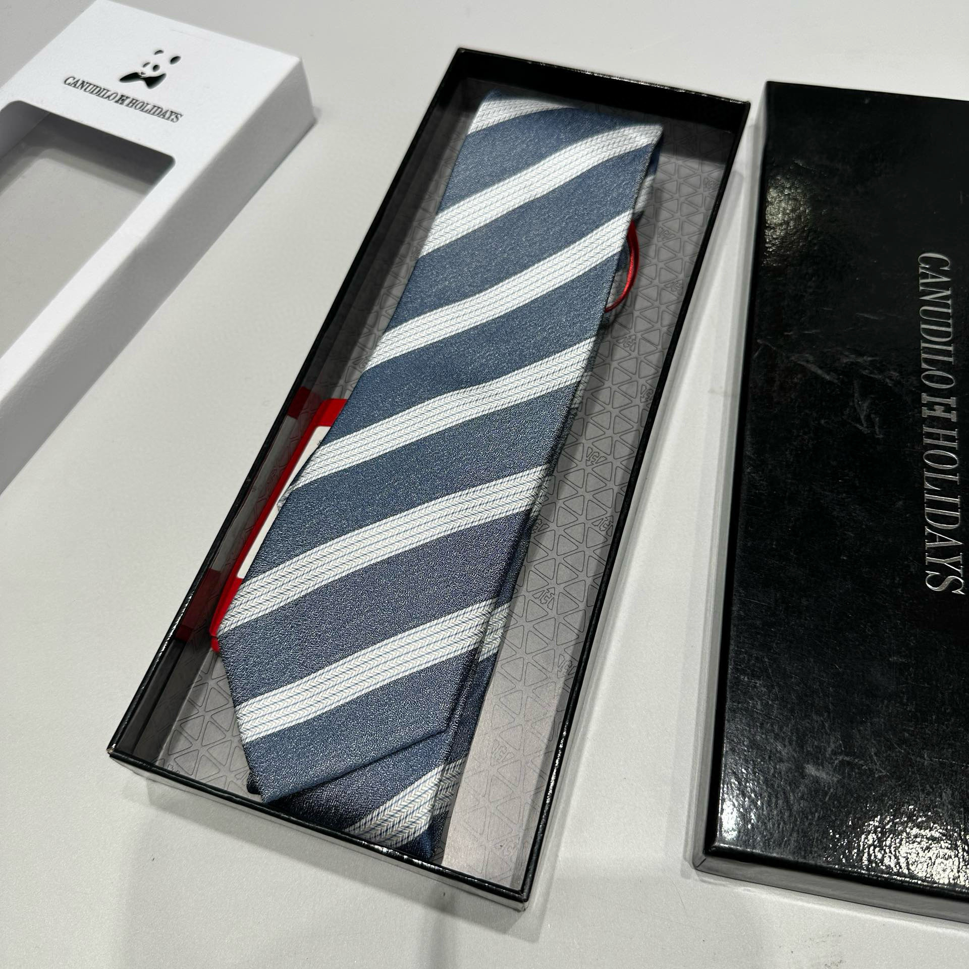 柜台撤柜100百分百桑蚕丝高端品牌卡奴男士领带吊牌齐全K21,服饰配件/皮带/帽子/围巾,领带,淘宝优惠券,粉丝福利购,淘宝优惠卷