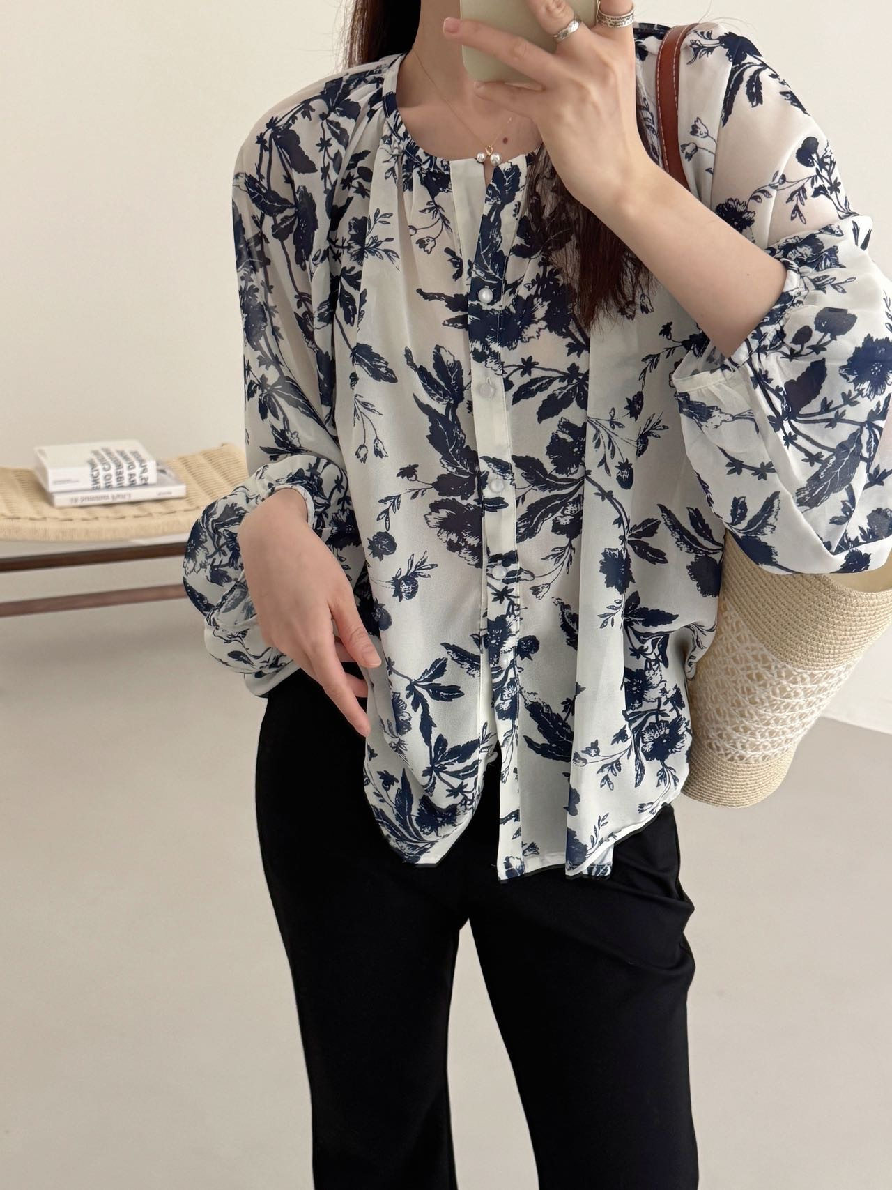 26夏新款韩版复古碎花系带印花长袖防晒衬衫女松弛感宽松上衣2484
