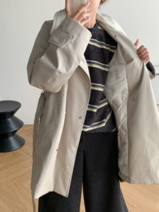 又飒又暖短款风衣羽绒服女oversize宽松显瘦保暖外套羽绒服冬9660