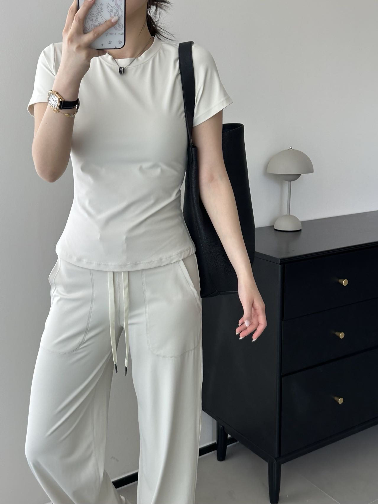 L风健身瑜伽套装女 圆领短袖T恤+阔腿裤两件套26夏显瘦休闲运动潮