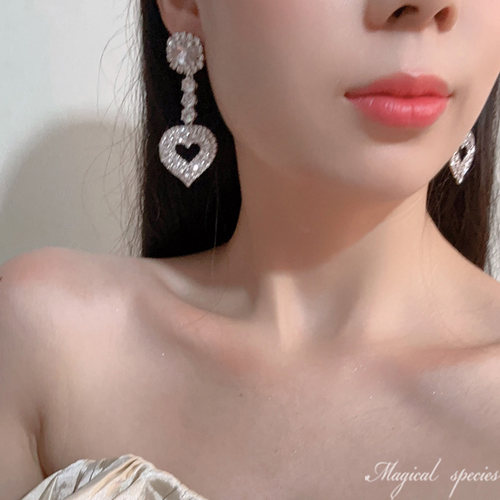 原创巴洛克在逃公主闪钻爱心耳环