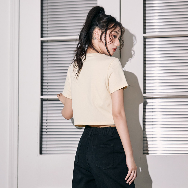 唐狮本命年龙年短袖T恤女2024新款爆款夏季复古美式短款宽松上衣